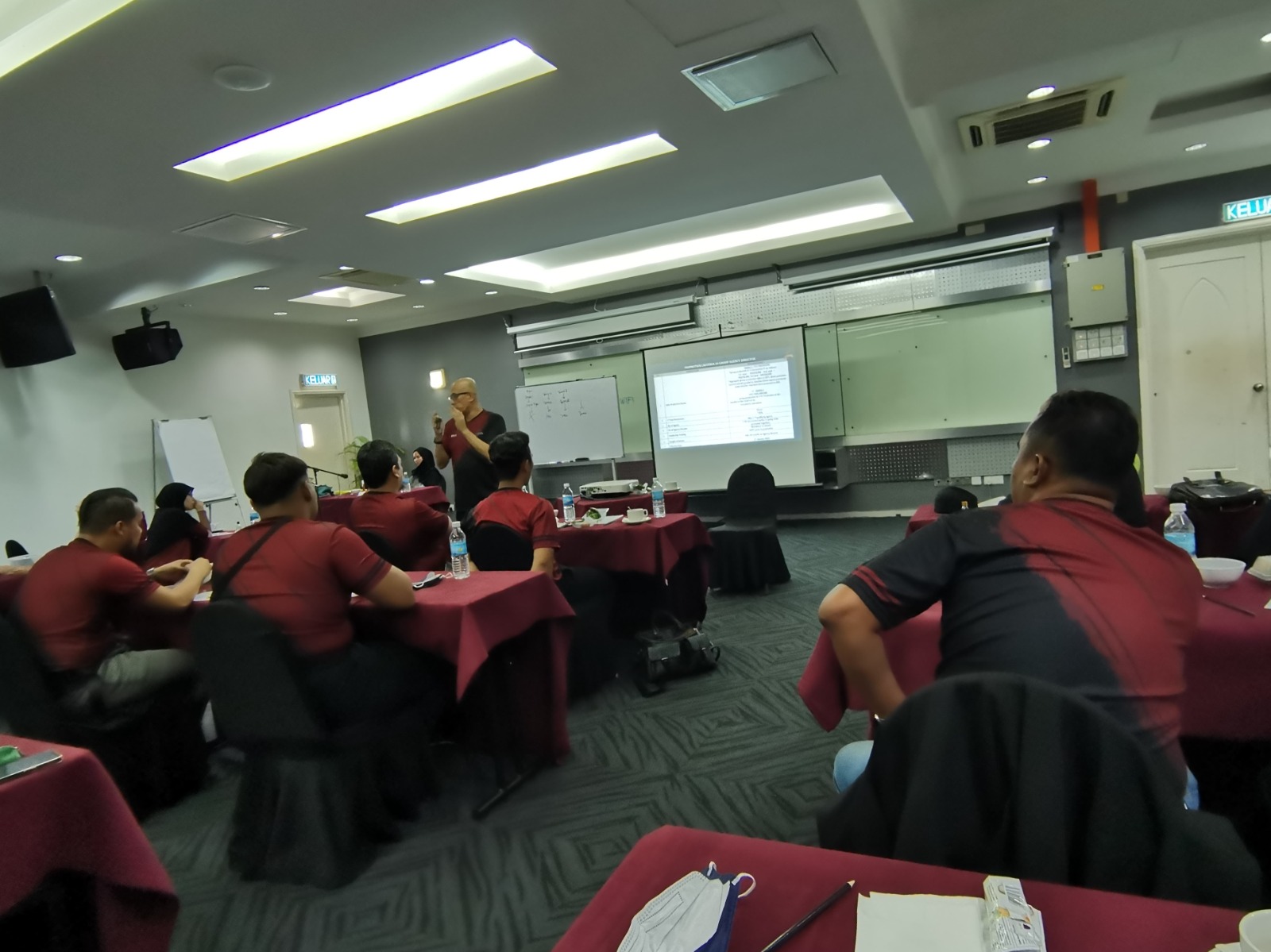 Academy training photo 06